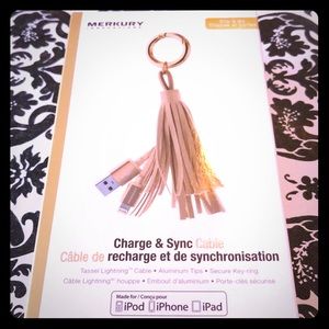 🆕Mercury Clip & Go Charge n Sync Cable IPhone